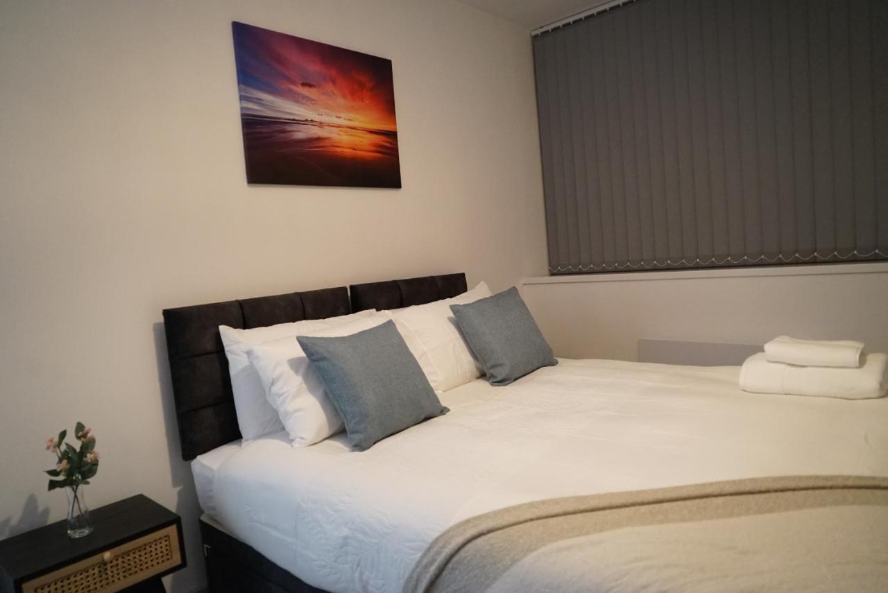 1 & 2 Bed Apartments - Desborough, Kettering, Wifi, Parking, Family Εξωτερικό φωτογραφία