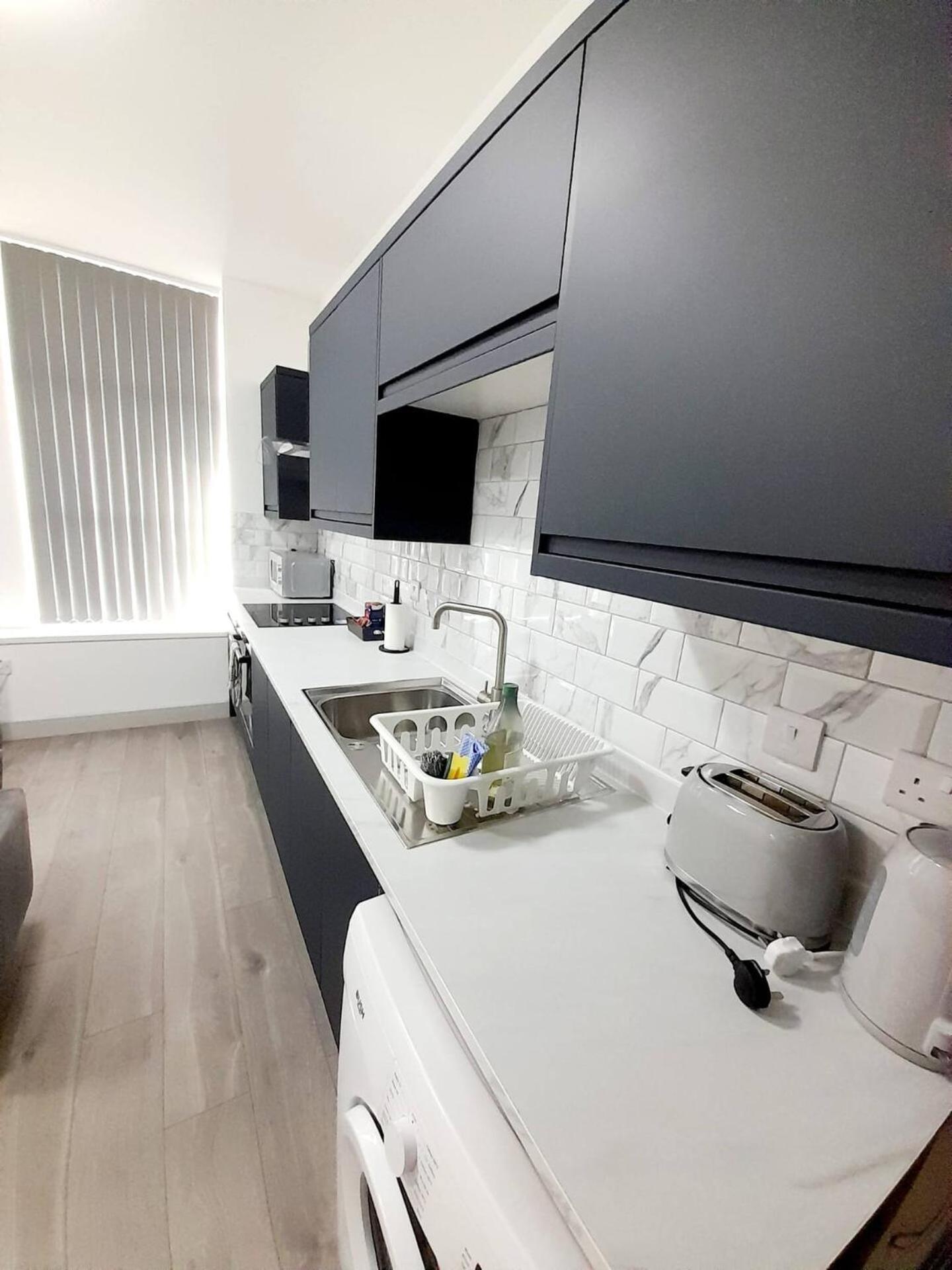 1 & 2 Bed Apartments - Desborough, Kettering, Wifi, Parking, Family Εξωτερικό φωτογραφία